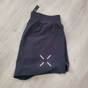 Ten Thousand Co. The distance short